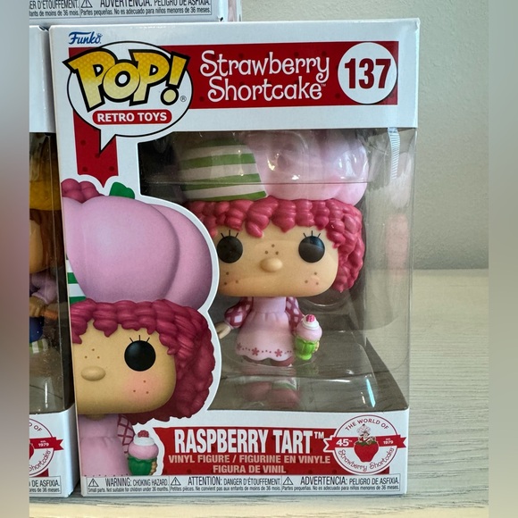 Strawberry Shortcake Funko Pop Set🍓 - Picture 4 of 4